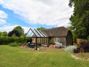 2 bedroom Cottage near Winchester, Hampshire, England
