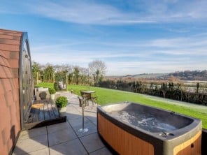 1 bedroom Chalets / Lodges near Alfreton, Derbyshire