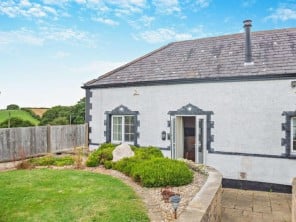 Charming Countryside Cottage Retreat Ideal for Couples