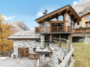 5 bedroom Chalets / Lodges near Val d'Isère, Rhone Alps, France