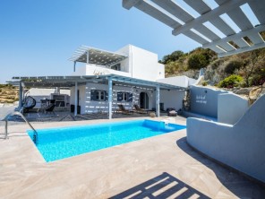 2 bedroom Villa near Paros, Cyclades, Greece