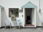 Nobbys Cottage, East Thorne #21