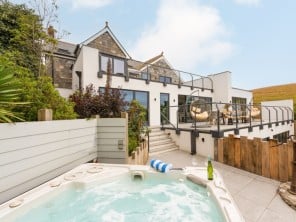 5 bedroom Cottage near Watergate Bay, Cornwall