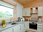 Broadpath, Great Field Lodges #8