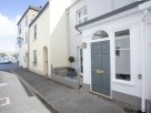 Luxury Seaside Cottage with Private Courtyard