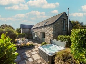 4 bedroom Cottage near Mousehole, Cornwall
