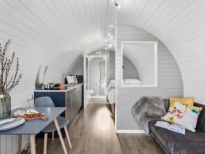 Romantic Luxury Glamping Pod with Private Hot Tub