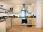 10 Bredon Court #4 10 Bredon Court #4