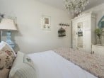 Almond Cottage #27