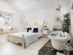 Gylly Cottage #18
