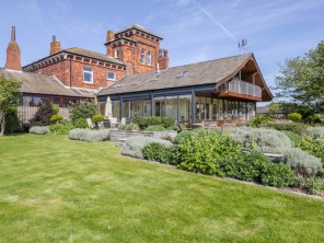 5 bedroom property near Barrow-in-Furness, Cumbria & the Lake District, England