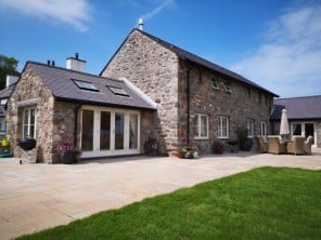 3 bedroom property near Dulas, North Wales
