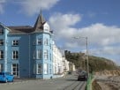 Seaview Apartment on the Town Promenade