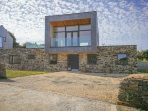 3 bedroom property near St. Agnes, Cornwall