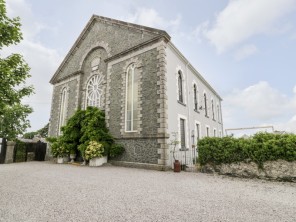 Converted Chapel Ideal for Large Groups