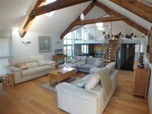 4 bedroom property near Haverfordwest, South Wales
