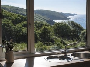 Pet Friendly Timber Beach House Perfect for Families