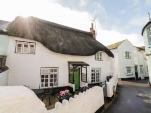 2 bedroom property near Teignmouth, Devon