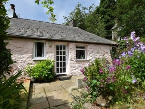 2 bedroom property near Fishguard, South Wales