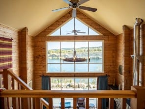 Cedar Lodge with Stylish Interiors