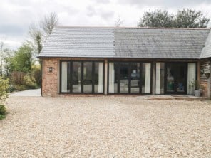 2 bedroom property near Blandford Forum, Dorset