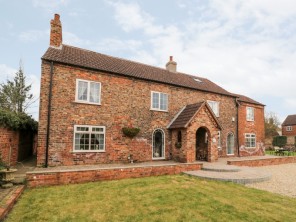 5 bedroom property near Selby, Yorkshire, England