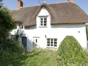 Cosy Pet Friendly Cottage with Enclosed Garden