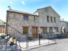 Country View Stone Barn Conversion with Hot Tub