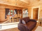 Holly Lodge #7