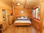 Holly Lodge #16