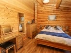 Holly Lodge #19