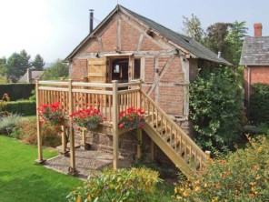 1 bedroom property near Hereford, Herefordshire, England