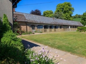 3 bedroom property near Blandford Forum, Dorset