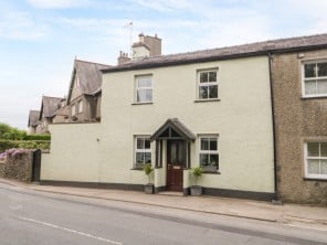 2 bedroom property near Grange-Over-Sands, Cumbria & the Lake District