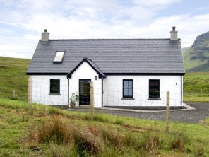 3 bedroom property near Portree, Highlands, Scotland