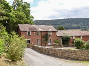 Cosy Barn Conversion in a Rural Setting