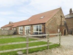 3 bedroom property near York, Yorkshire