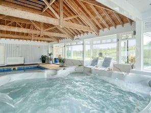 Dog Friendly Cottage in a Cornish Village