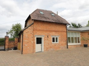 1 bedroom property near Droitwich, Worcestershire, England