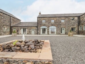 2 bedroom property near Ulverston, Cumbria & the Lake District