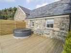 Horseshoe Cottage #28