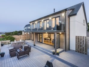 Luxury Coastal Home with Private Hot Tub