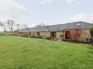 4 bedroom property near Kilgetty, South Wales