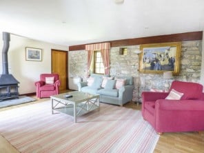2 bedroom property near Hayle, Cornwall