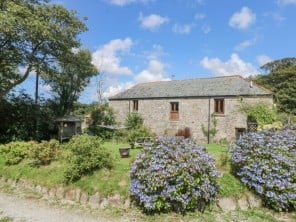 3 bedroom property near Porthleven, Cornwall