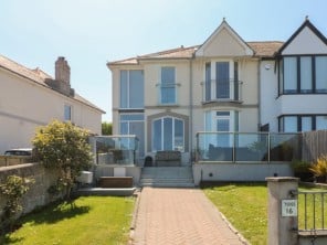 4 bedroom property near PADSTOW, Cornwall