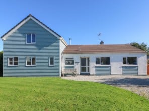 5 bedroom property near Bude, Cornwall