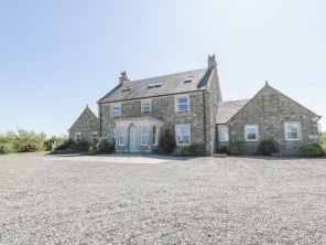8 bedroom property near Newton Stewart, Dumfries & Galloway