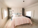 12 Banks Street #24 12 Banks Street #24