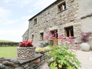 2 bedroom property near Kendal, Cumbria & the Lake District